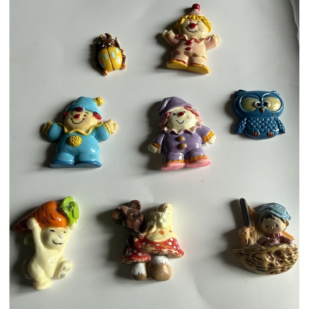 Hallmark Vintage Lot Of 8 Cute Character Animals Clowns Magnets 1991